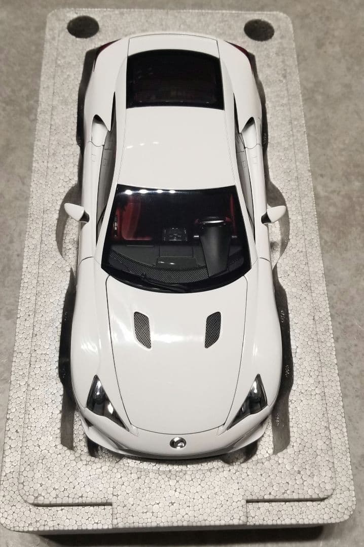 【美品⠀】オートアート 1/18 レクサス LFA