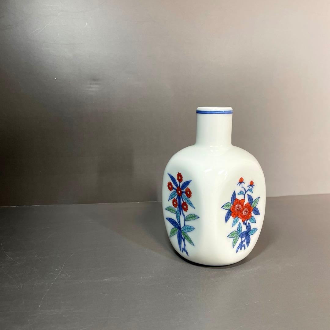 名工十二代今泉今右衛門「色鍋島花文様花器」二重共箱六角形名品 名工