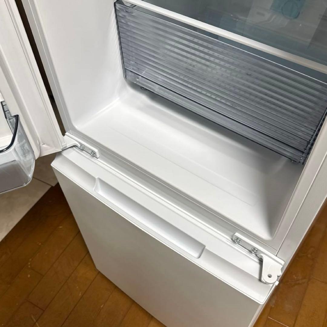 ほぼ未使用 SHARP 2023年製 冷蔵庫 179L つけかえどっちもドア
