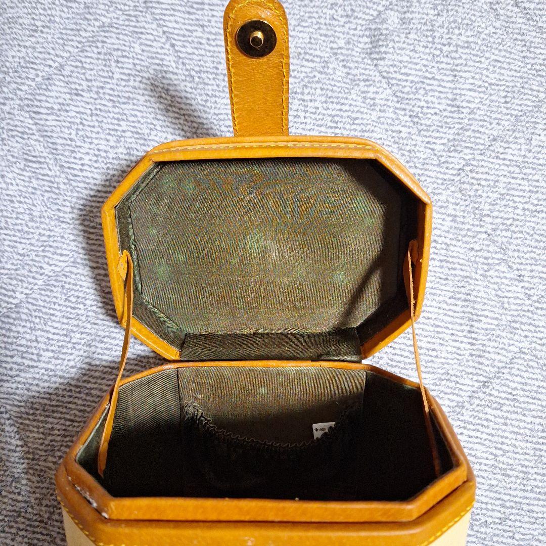 シルバニアファミリー　わたウサギ　バニティポーチ