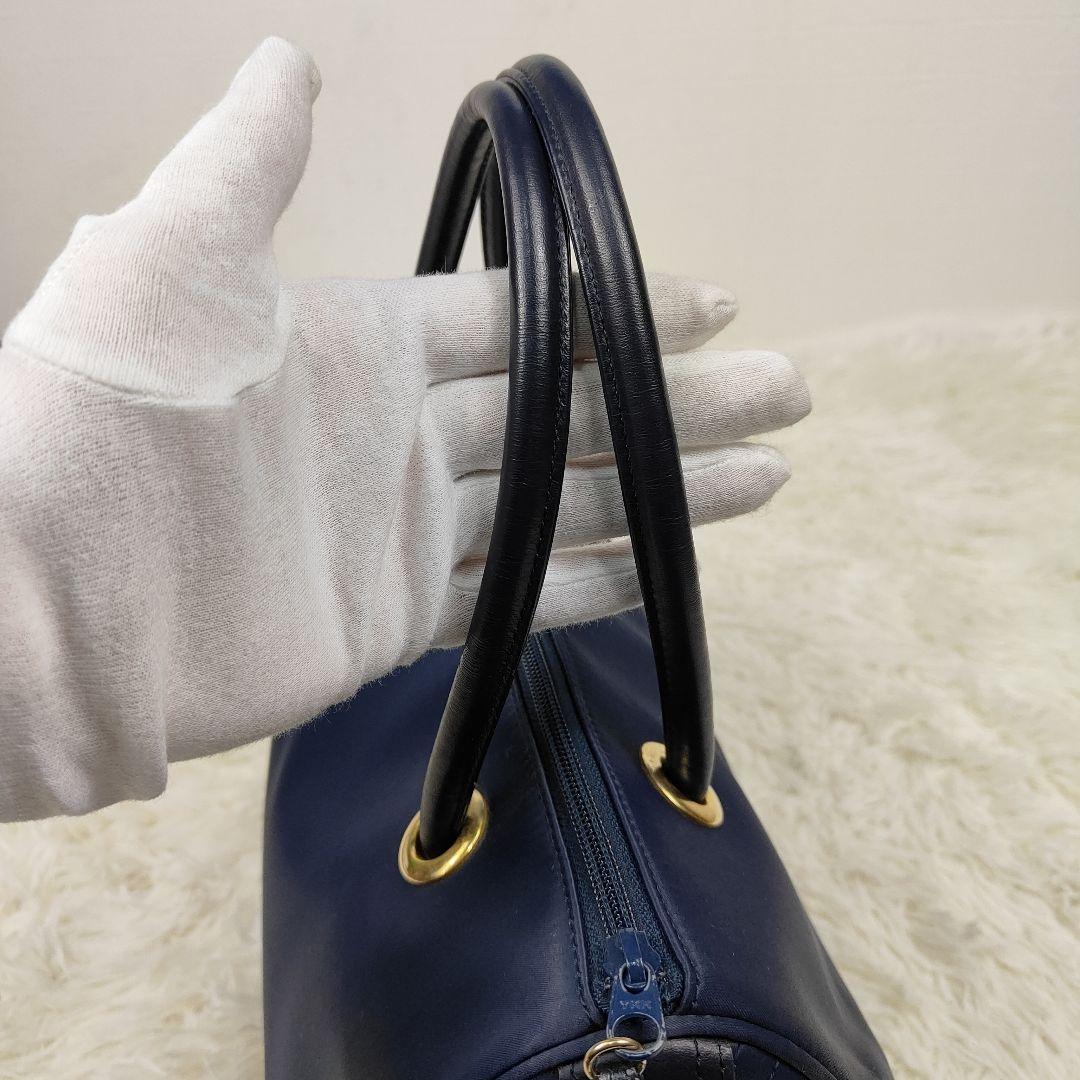 本日限定価格　イヴサンローラン　ミニボストンバッグ　　キルティング　YSLロゴ