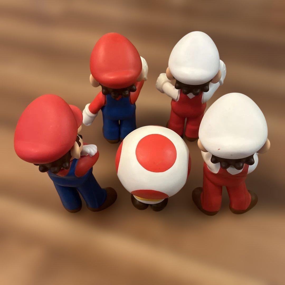 スーパーマリオ　ソフビフィギュア