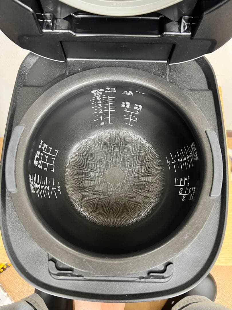 タイガー 圧力IH炊飯器JPI-S100（1.0L / 5.5合）2022年製