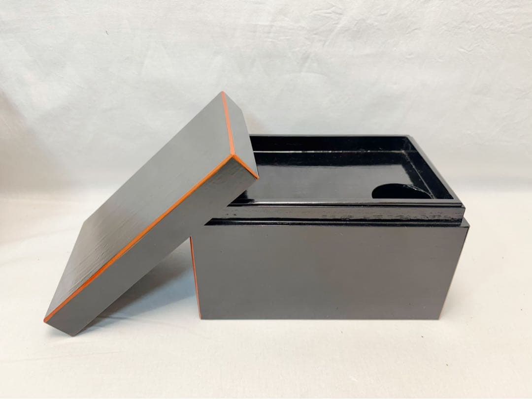 ほぼ未使用 茶道具 黒面朱利休茶箱 セット 茶碗 棗 茶筅 振出 巾