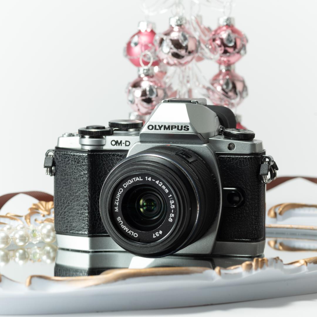 OLYMPUS OM-D E-M10 ダブルレンズキット