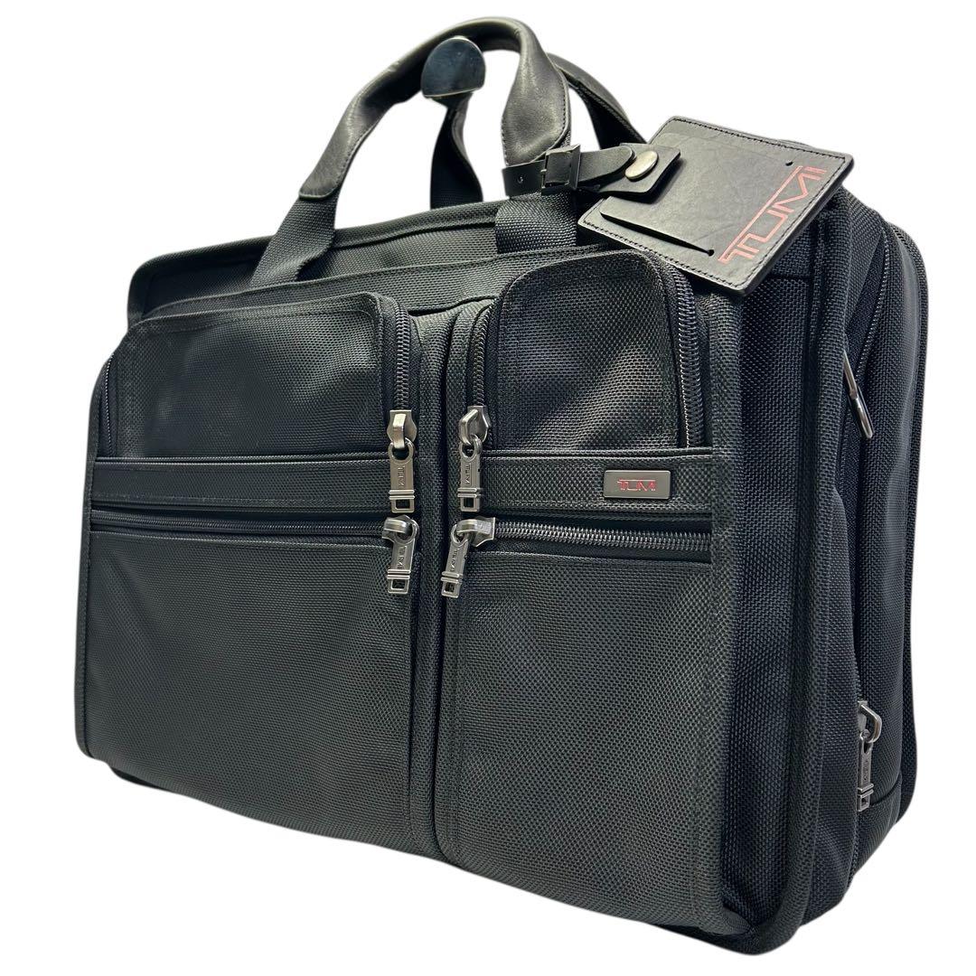 未使用級　トゥミ　TUMI ビジネスバッグ　ブリーフケース　オーガナイザー　2層