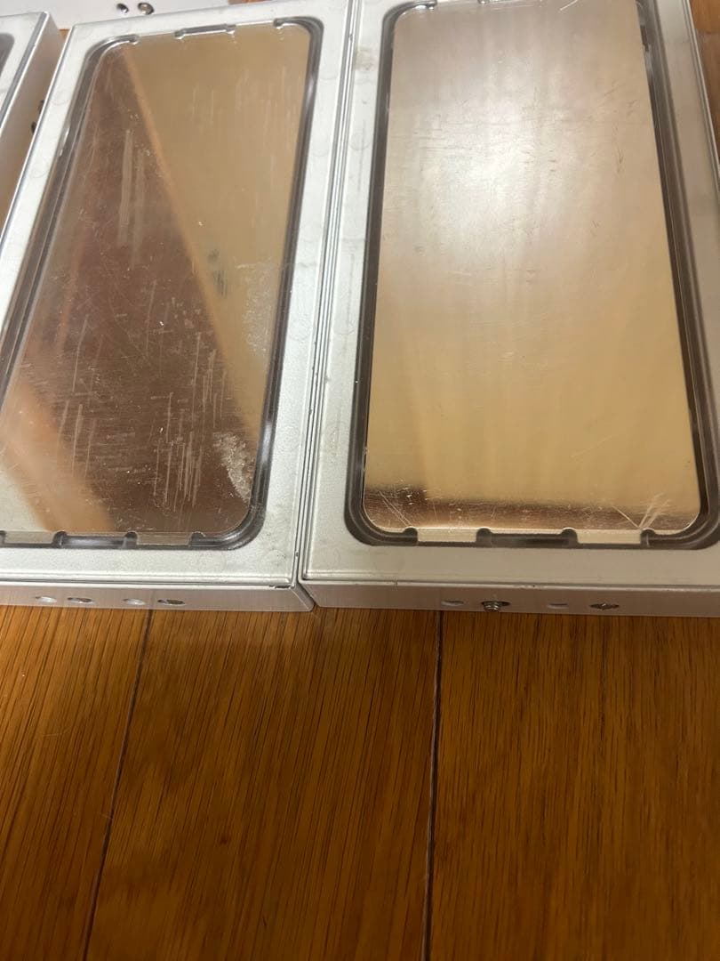 クレナ　フロアパネル