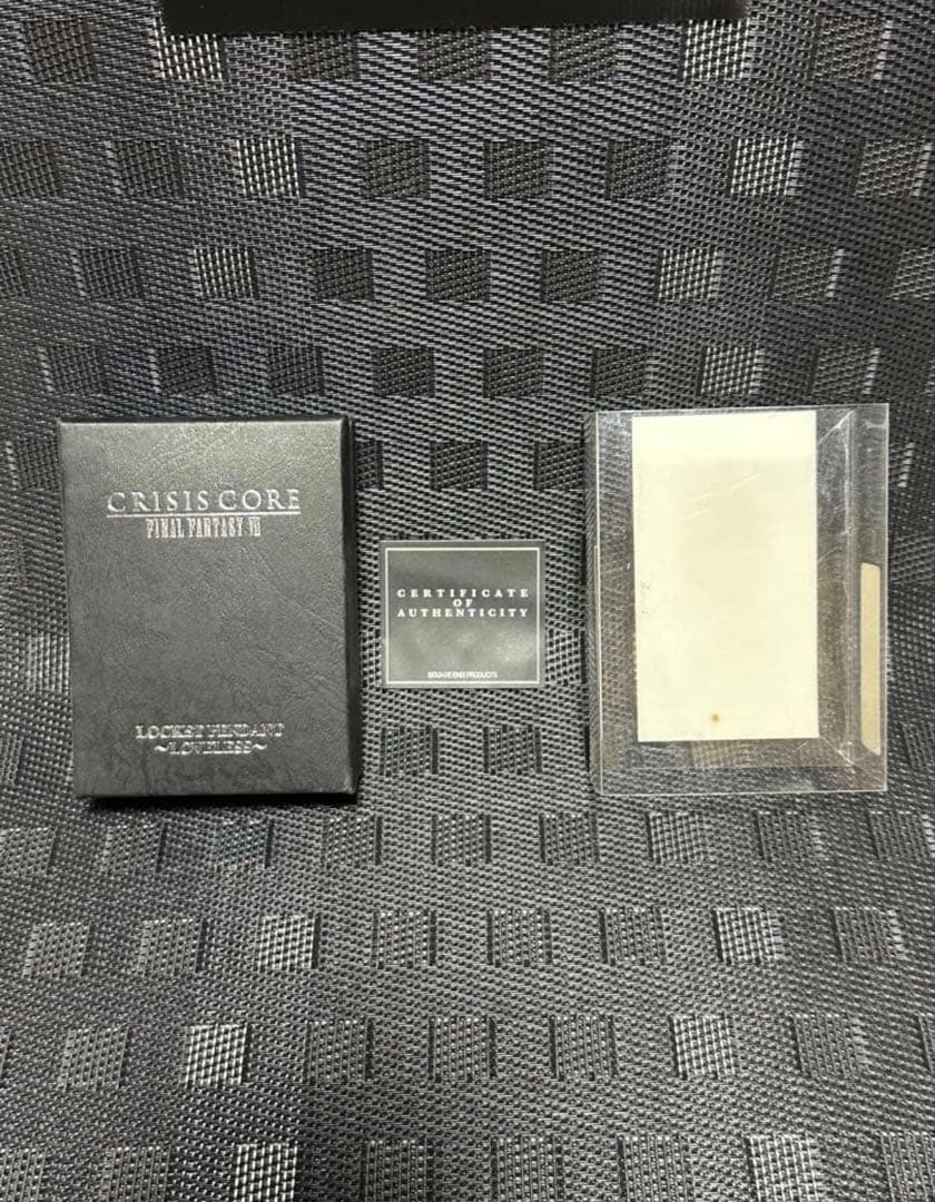 ロケットペンダント ファイナルファンタジー7 クライスシコア ラブレス FF7