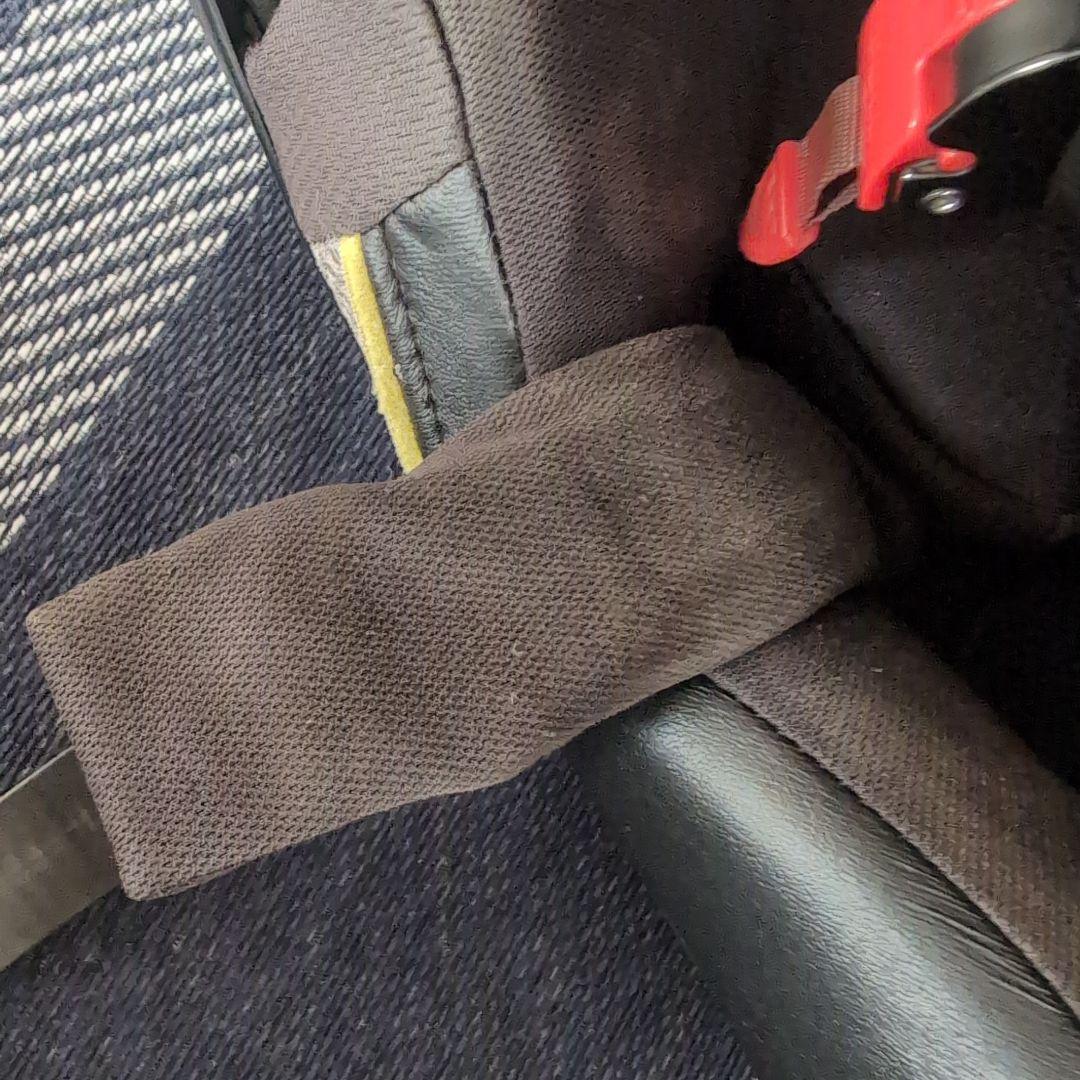 最終値下げ　OGK KABUTO　AEROBLADE-5 59-60cm　（Ｌ）