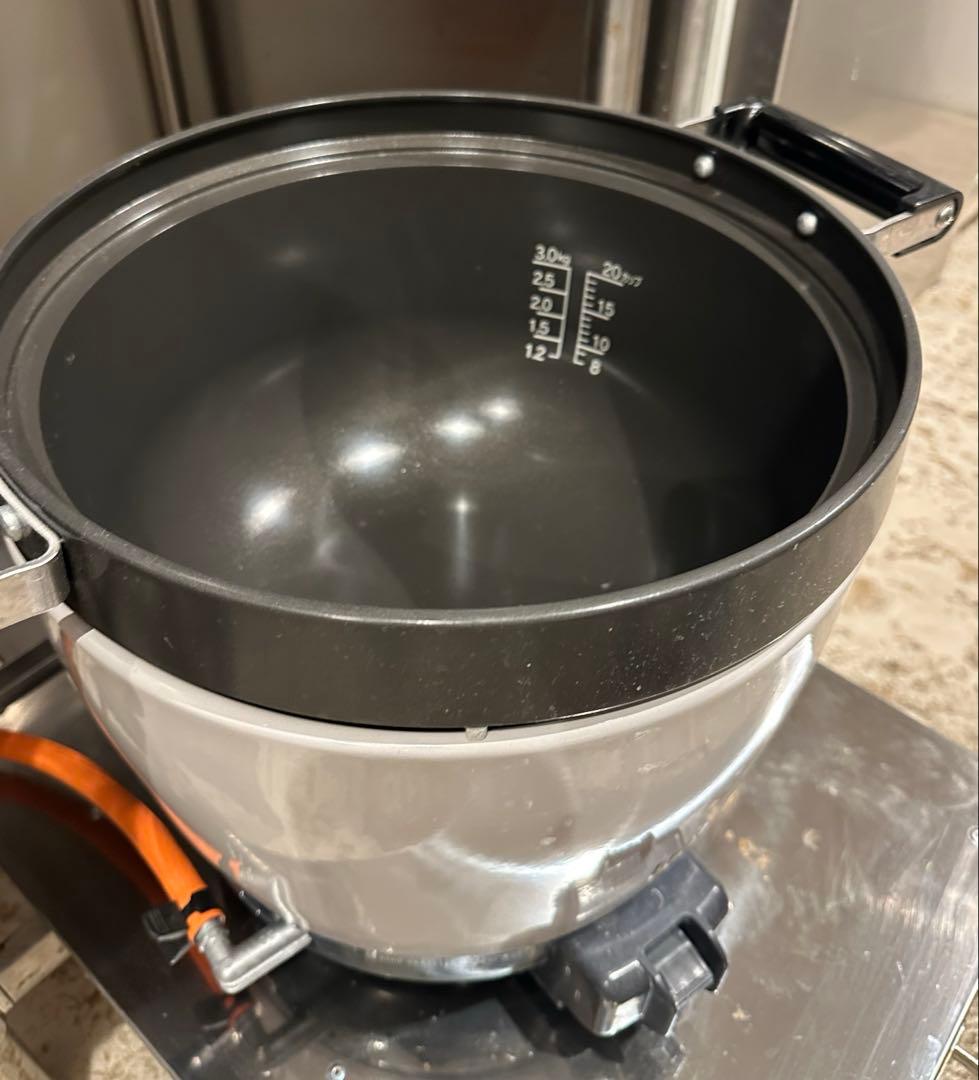 ガス炊飯器 12合 ホワイト 3キロ20カップ ガス炊飯器 12合 ホワイト