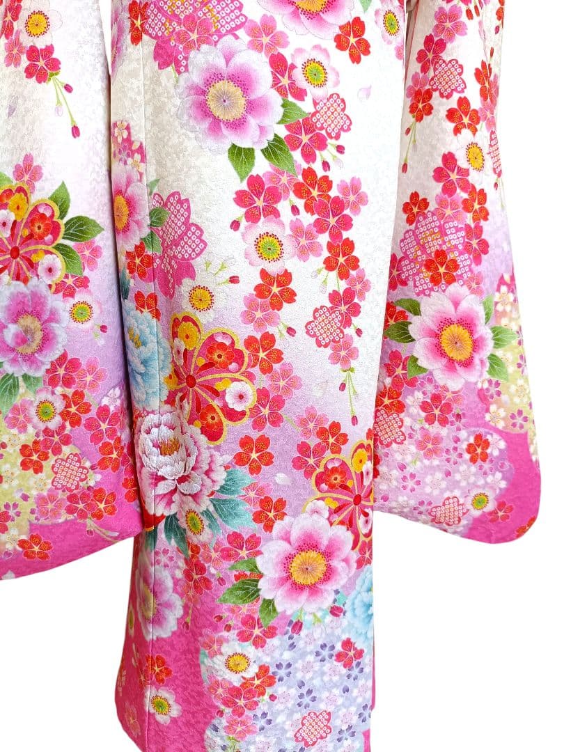 正絹☆刺繍☆白地に花模様の着物とピンク作り帯☆七五三ハーフ成人式フルセット