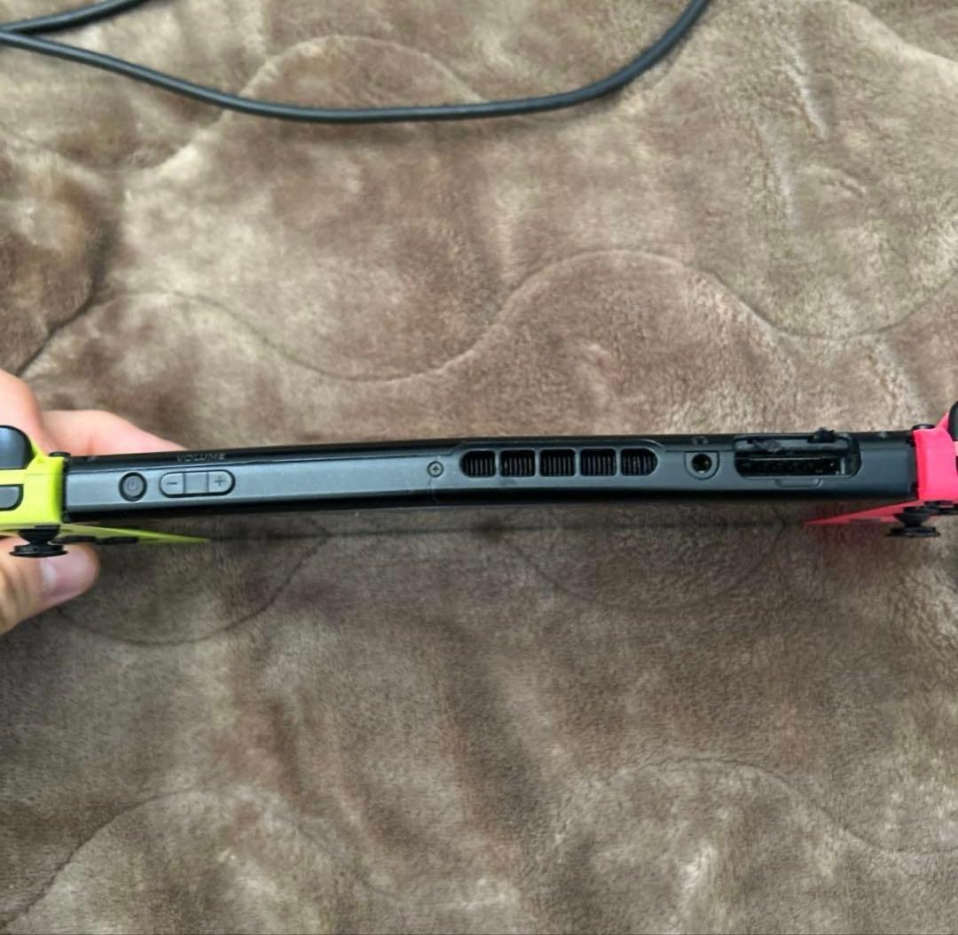 た*ー様 Nintendo Switch 本体 赤/黄 Joy-Con