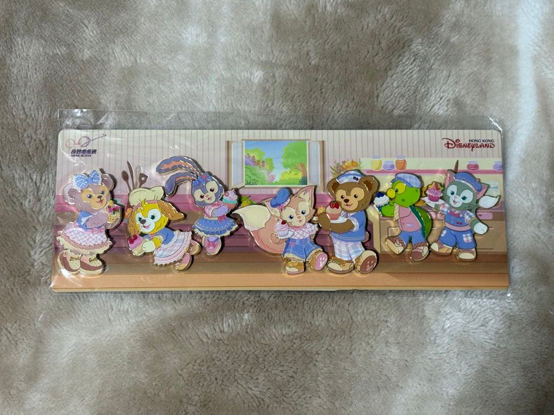 ☆香港ディズニー☆ダッフィーフレンズ☆ピンバッジ☆マジックアクセス