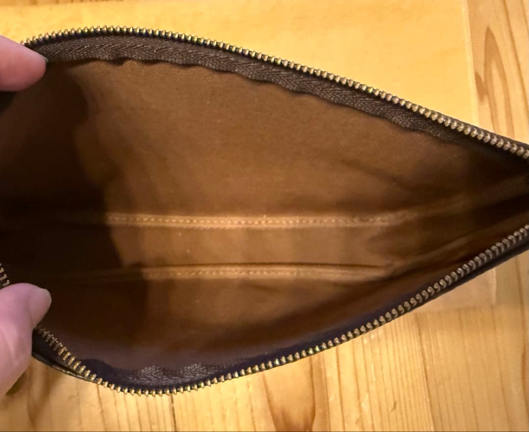 ルイヴィトン　アクセサリーポーチ　モノグラム