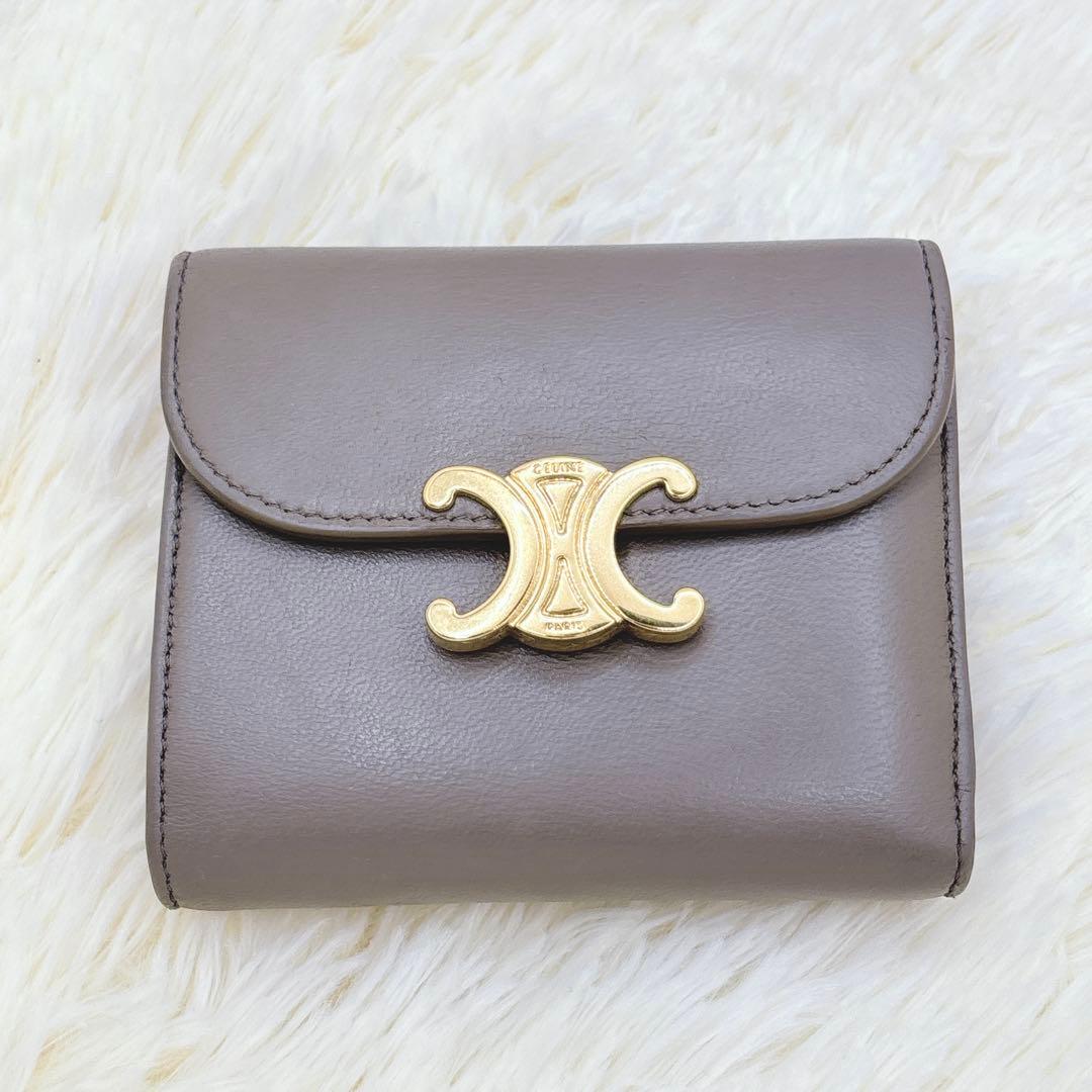 美品✨CELINE トリオンフ スモールフラップウォレット 三つ折り グレージュ