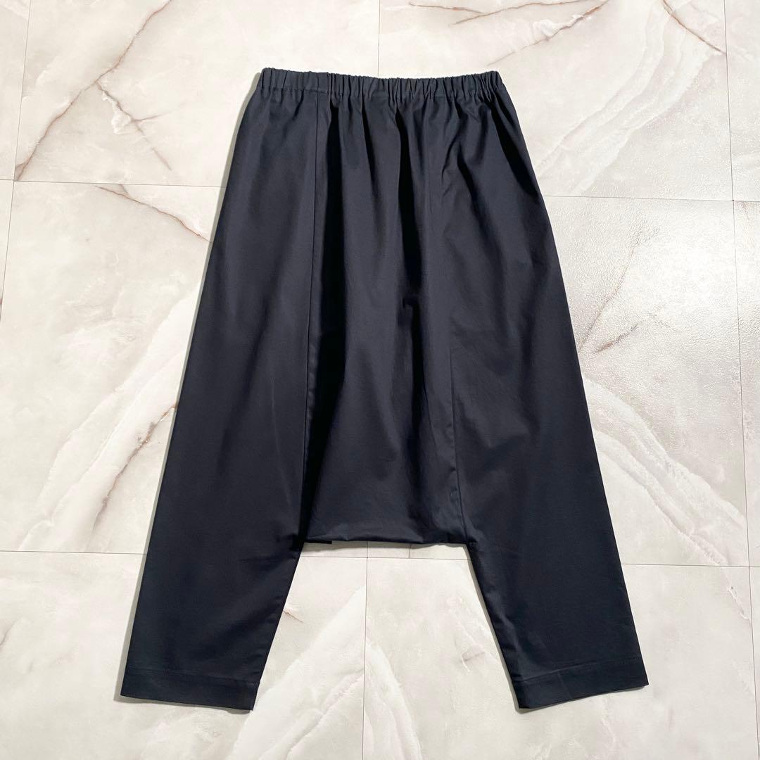 A16136 美品 コムデギャルソンコムデギャルソン　サルエルパンツ紺xs