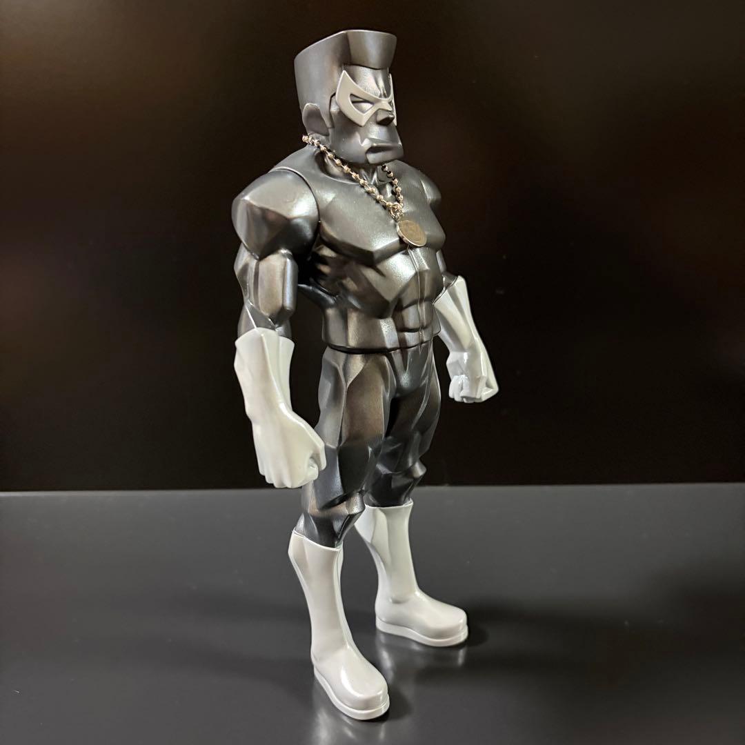 96TOYS BLACK スタンダードカラー ソフビ