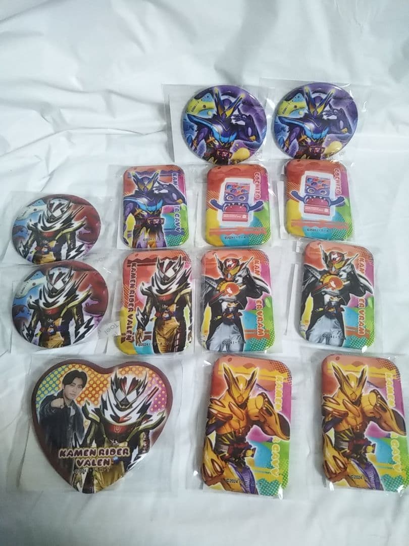 仮面ライダーガヴ　ＴＯＳくじ　Ａ賞　缶バッジ　ヴァレン　辛木田絆斗　フラッペ