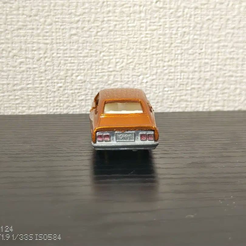 TOMICA　トミカ　ギャラン　GTO　香港製　裏板　銀塗装