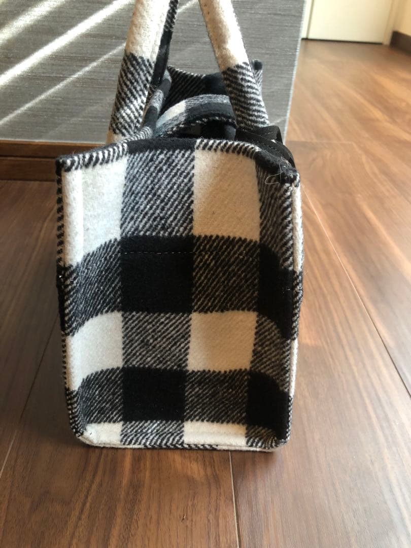 【新品未使用】ツルバイマリコオイカワ　Aimee ブロックチェック　ハンドバッグ
