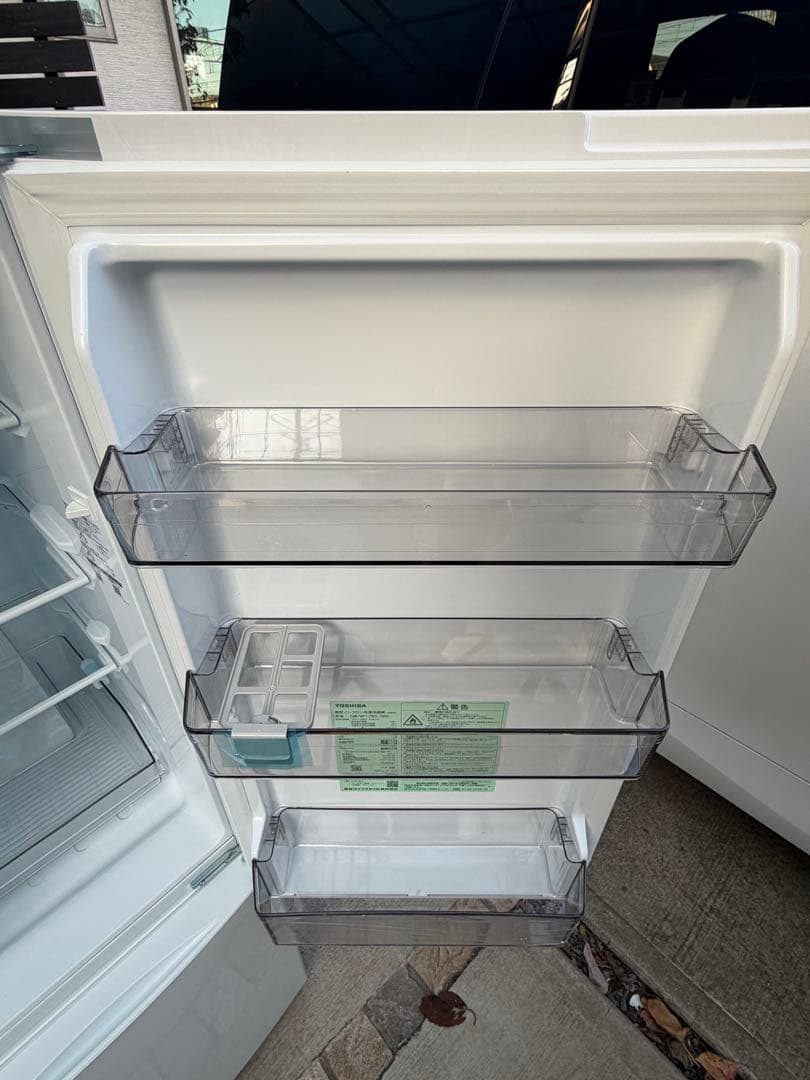 【ほぼ未使用】極美品 TOSHIBA 2ドア冷蔵庫 GR-W17BS (W)