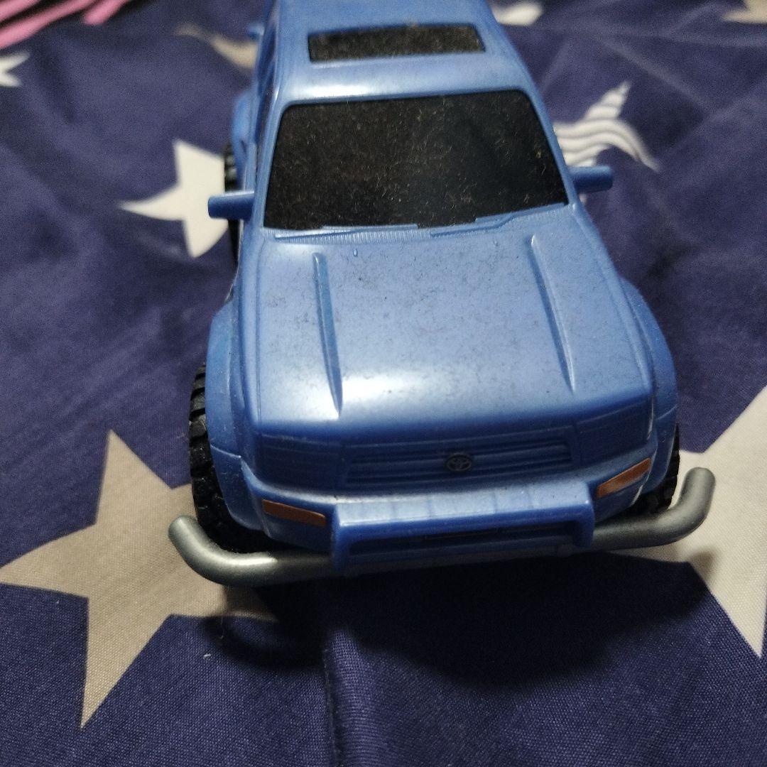 SURF 青いSUV ミニカー