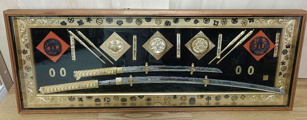 3大武家家紋【徳川・織田・豊臣】日本刀レプリカ模造刀　額入り　豪華装飾品