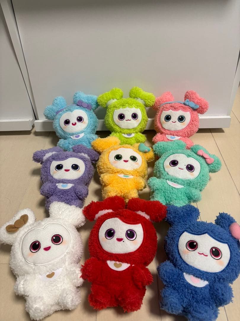 TWICE LOVELYS　ふわもこおすわりぬいぐるみ　GiGO限定コンプセット