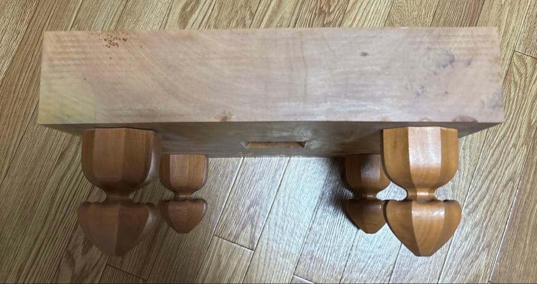 新品 百貨店購入品　囲碁セット【碁盤 ヘソ付き 脚付 碁石 蛤 那智黒 22号】