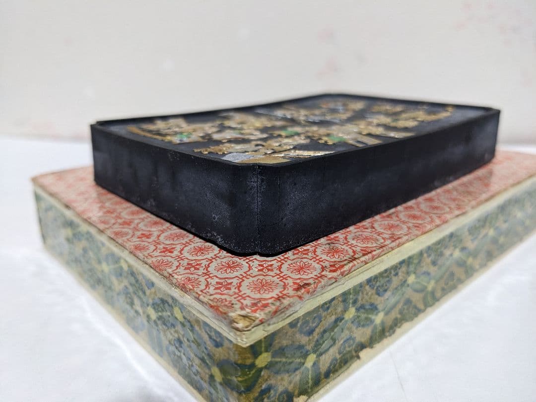 ♢中国文房四宝 万暦甲辰年程君房造 硯形唐子図 胡開文墨 未開封未使用