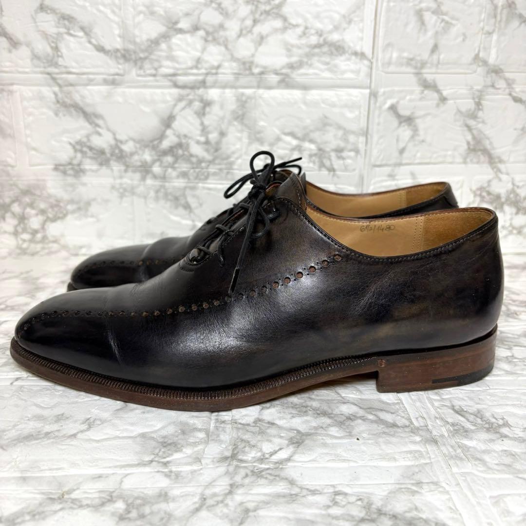 ベルルッティ　Berlti 革靴　レザー　ビジネスシューズ　パンチング