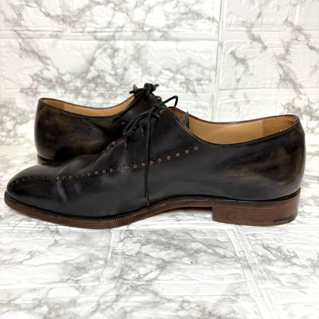 ベルルッティ　Berlti 革靴　レザー　ビジネスシューズ　パンチング