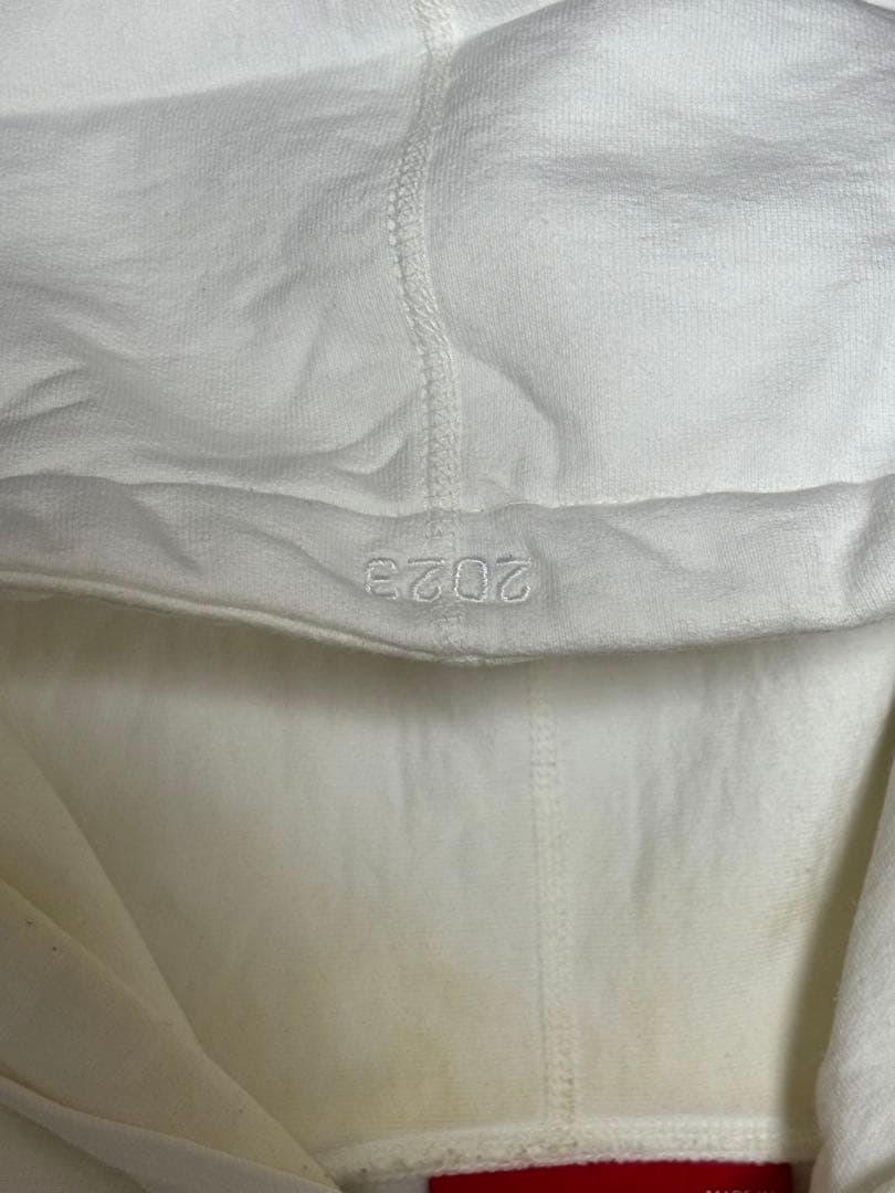 Supreme 23FWパーカー