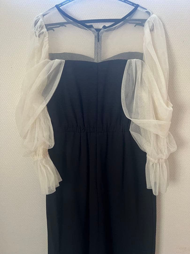 niana チュールオフショルダードレス
