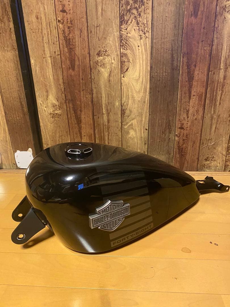 Harley-Davidson スポーツスター xl1200 純正タンク 2018年式 スポーツ