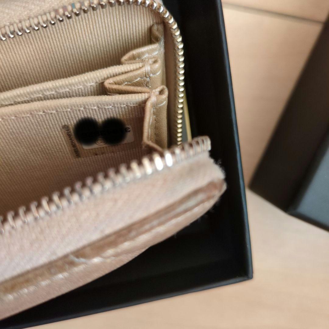 CHANEL ゴールド ケース