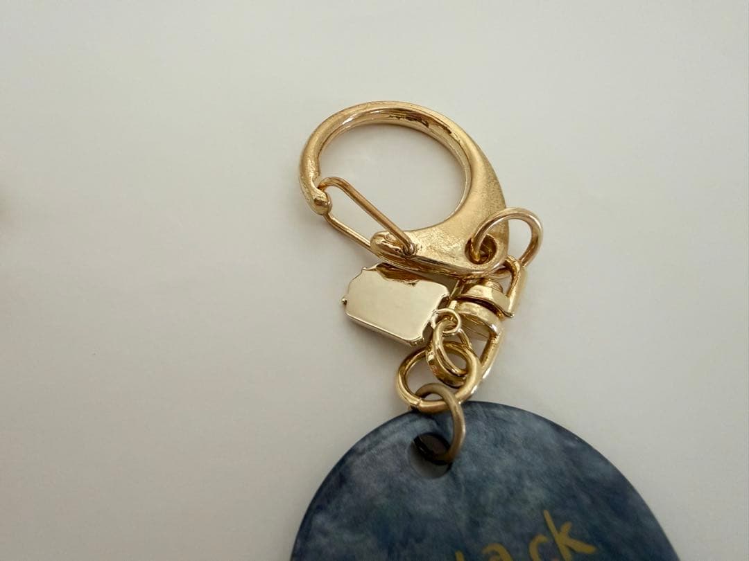 進撃の巨人 キーホルダー 2個セット　鬼頭祈　コラボ　エルヴィン　リヴァイ