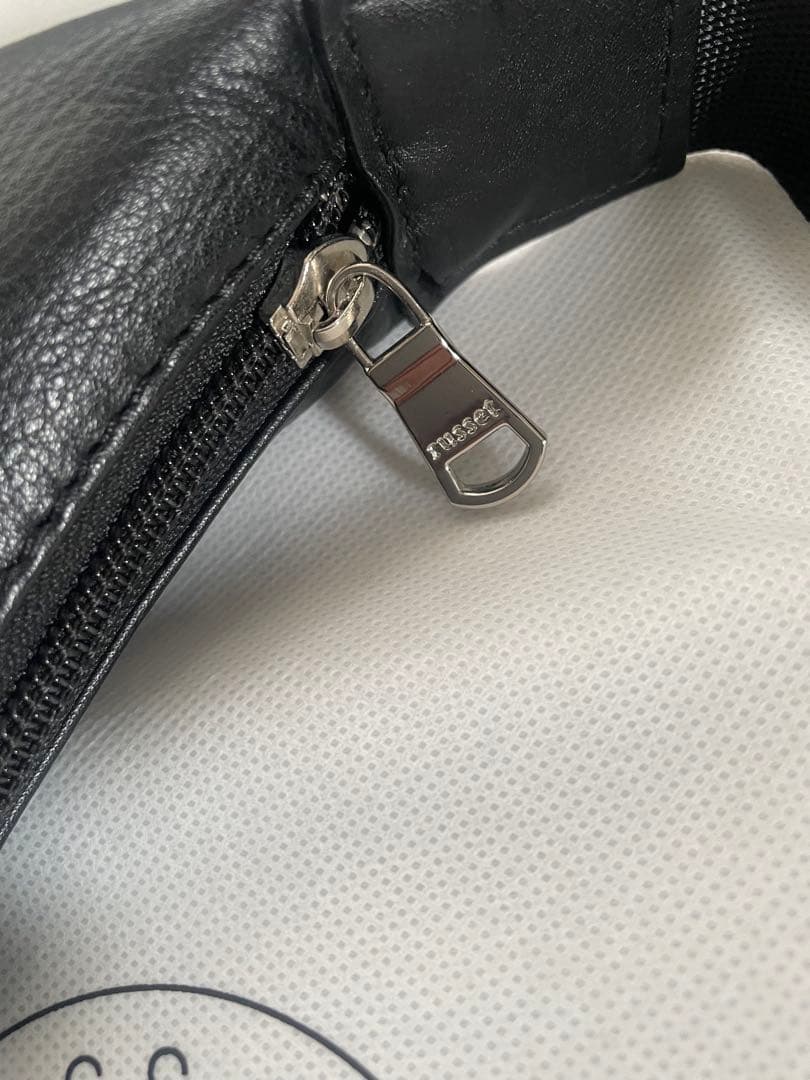 russet＊ラシット＊ソフトレザーラウンドショルダーバッグ　ブラック2