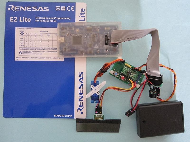★新品 ルネサス E2 Liteエミュレータ 動作確認用回路付 Renesas