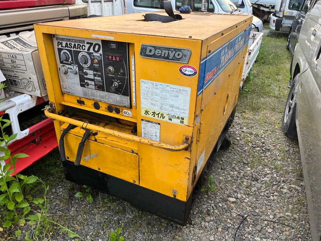 愛知県手渡し希望新ダイDGW310MT 防音型ディーゼルエンジン発電機兼用