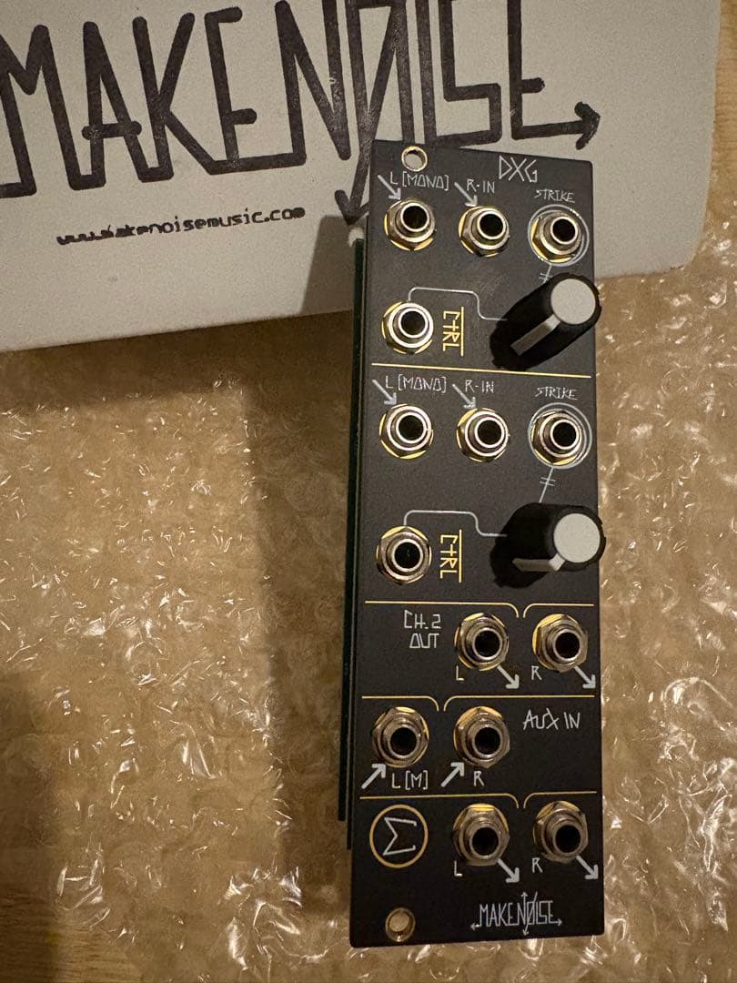 Make Noise DXG モジュラーシンセサイザー