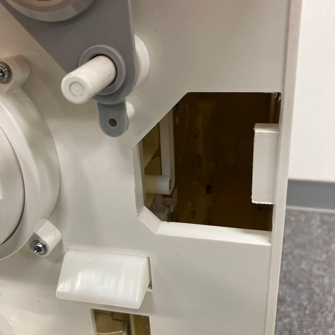 ガチャガチャ カプセルステーション 10円・100円対応 鍵付き