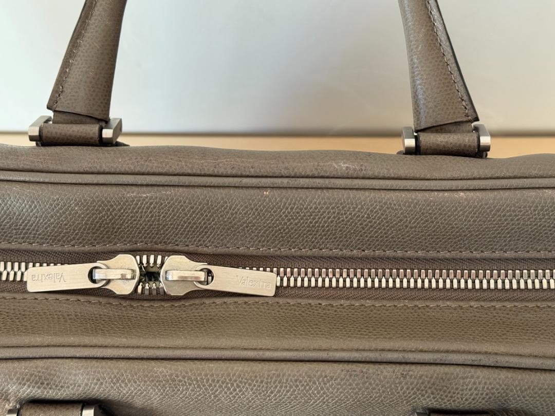 Valextra ヴァレクストラ ダブルハンドル ブリーフケース オイスター