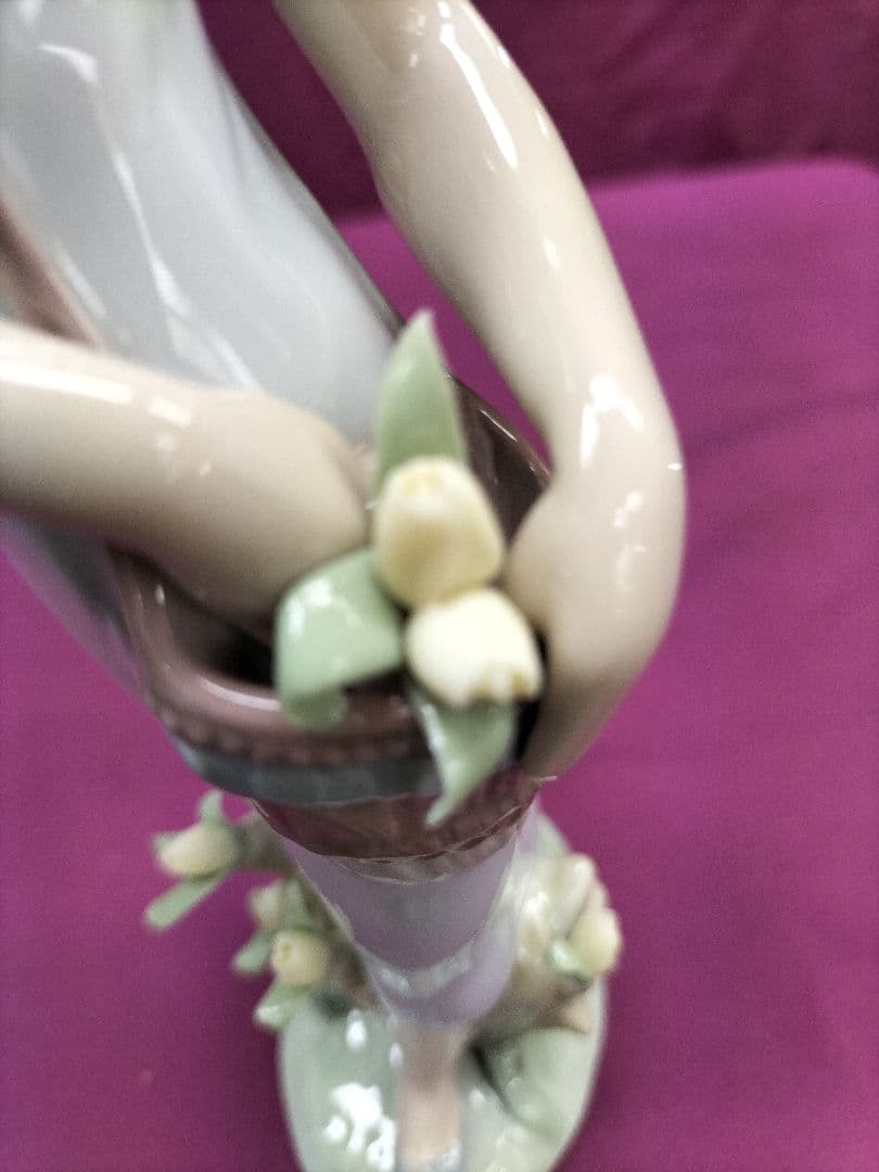 リヤドロ 陶器人形 スペイン 「チューリップの庭」完品