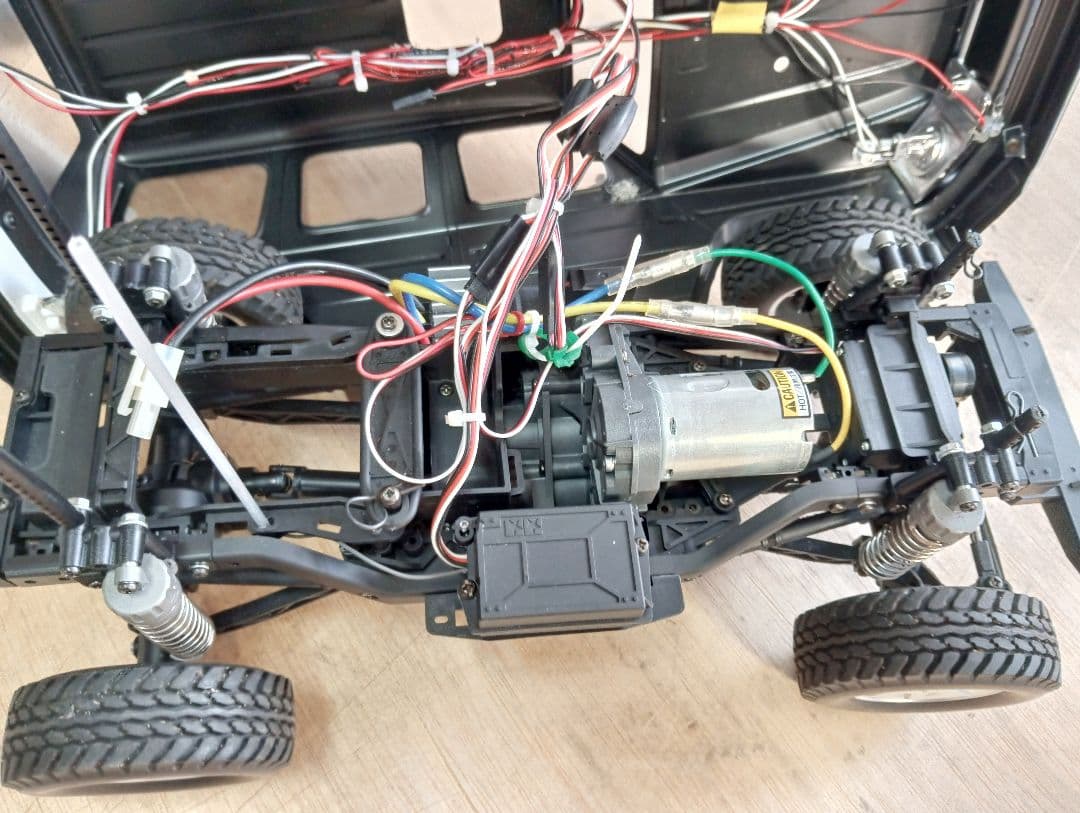 メカ付 タミヤ 1/10 メルセデス・ベンツG500 CC-02シャーシ