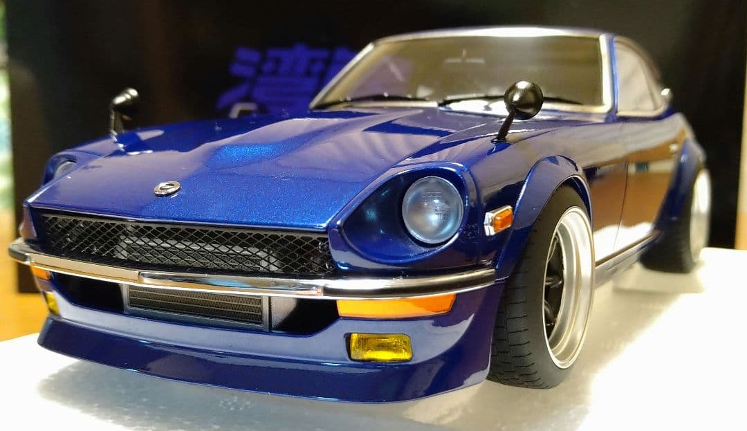 オートアート 1/18 フェアレディZ 悪魔のZ 湾岸ミッドナイト 第1巻仕様