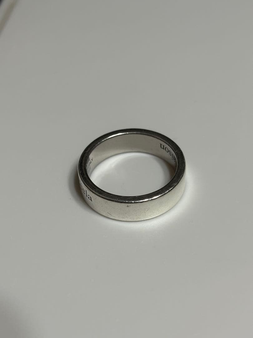 メゾン　マルジェラ　リバースリング