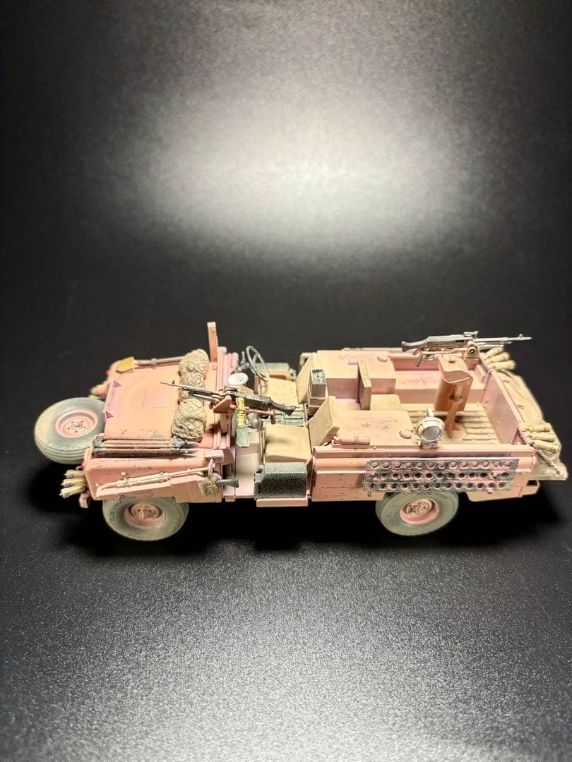 作品No20 イギリス陸軍 S.A.Sランドローバー ピンクパンサー - 自動車