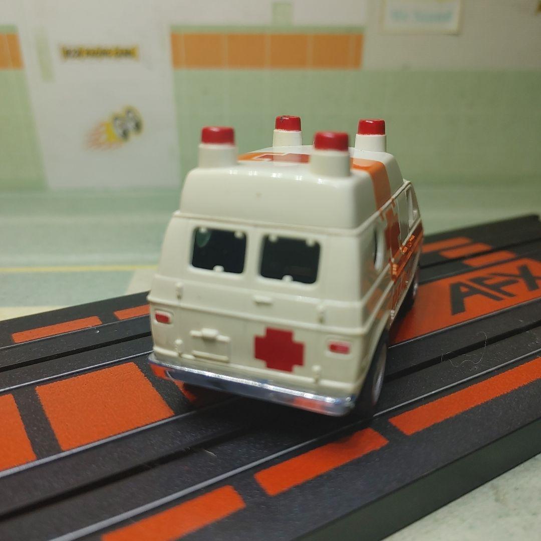 希少HOスロットカーDODGE