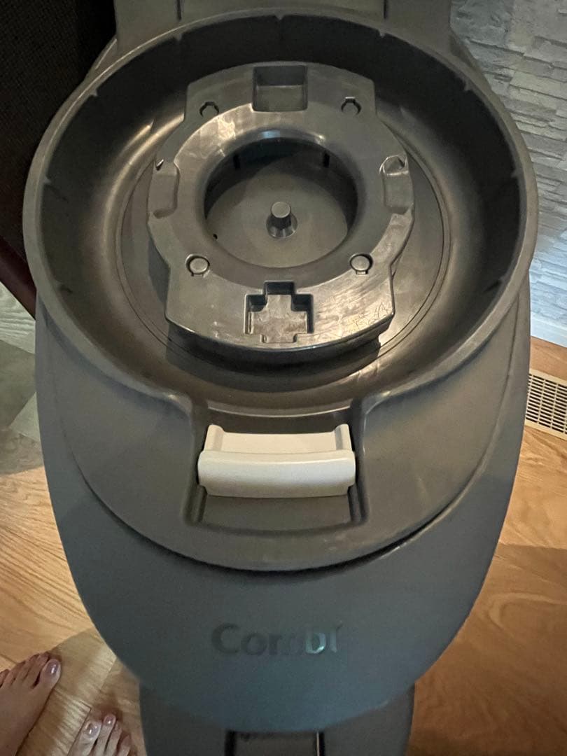 combi チャイルドシート the S